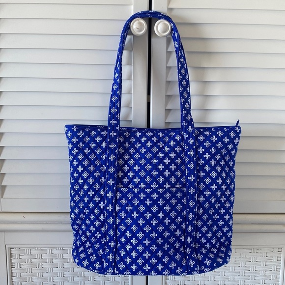 Vera Bradley Royal Blue Mini Concerto Tote large new white zippered top